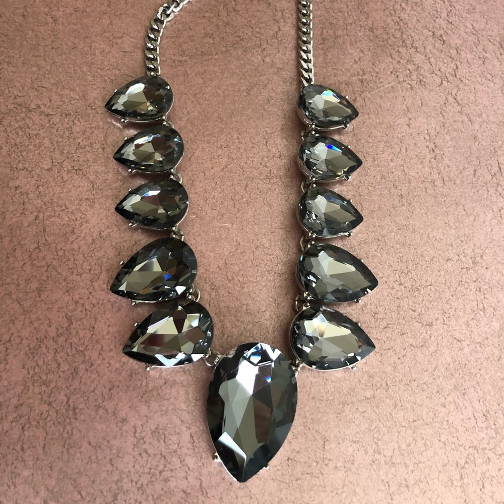 Statement necklace
